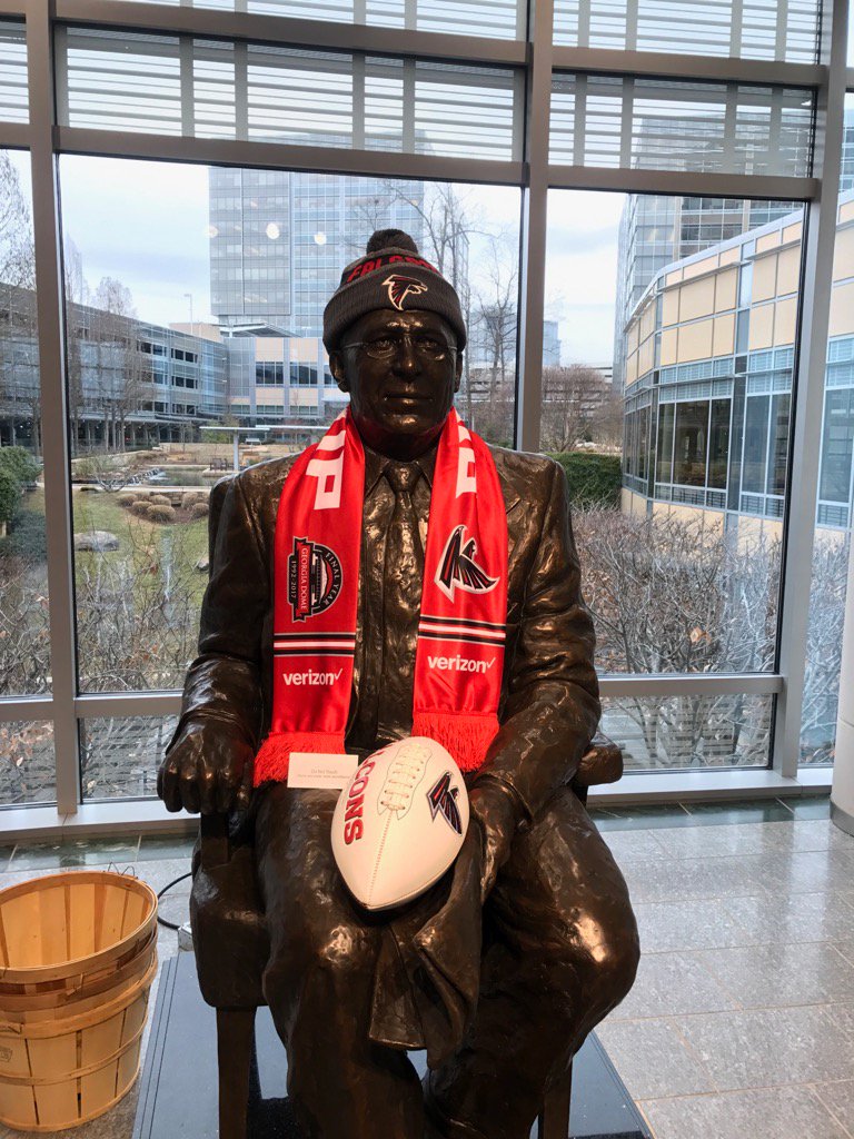 Governor Cox is all in for the Falcons this week! <a href="/CoxEnterprises/">Cox Enterprises</a> <a href="/CoxComm/">Cox</a> <a href="/AtlantaFalcons/">Atlanta Falcons</a> #riseup!