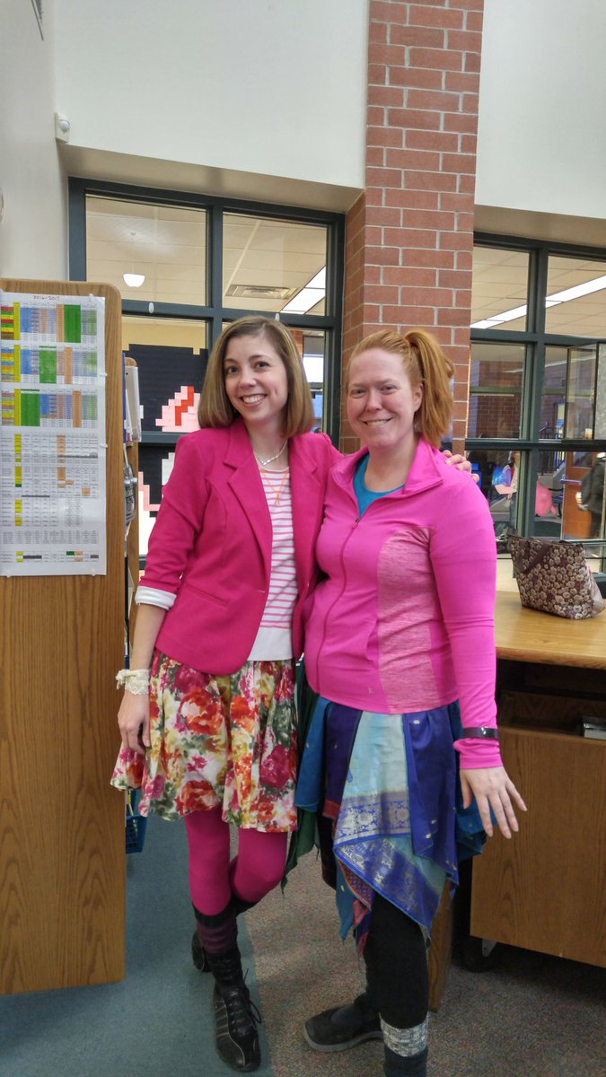 MachanBookLady's tweet photo. It's, like, totally the 1980's today! To the max! #lgmswolves #bethebest #tlap https://t.co/9x3J61HX5M