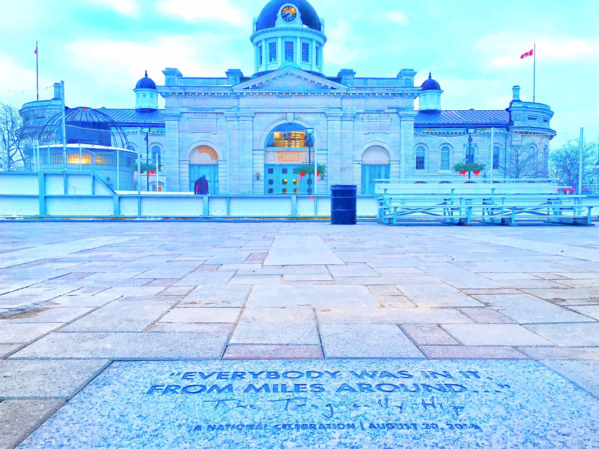 rosalyngambhir's tweet photo. A proud moment π #hipinkingston #visitkingston https://t.co/4uzvN89pvR