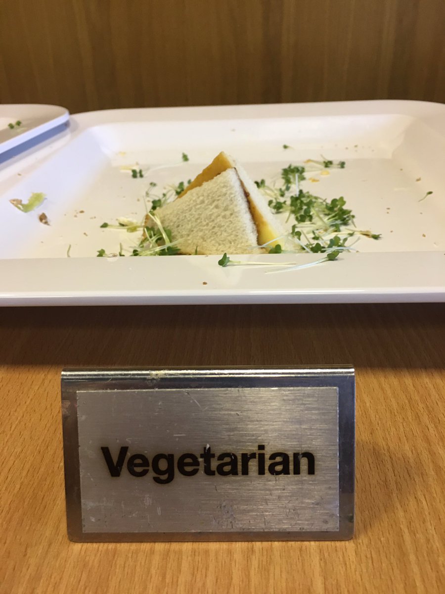 No1FarmerJake's tweet image. Looks like the #getfitquick message FROM @charlescowap is sinking in #BREXITFARMING @NFUtweets @NFUPolitical