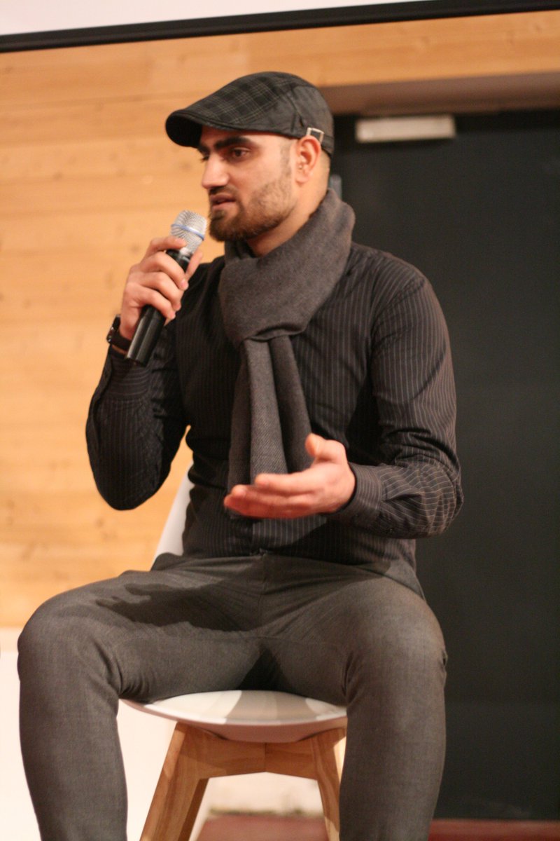 Migration Hub tweet media