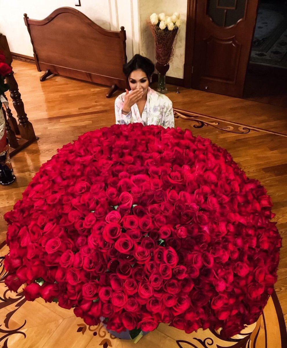 AmyChildsCollection tweet media