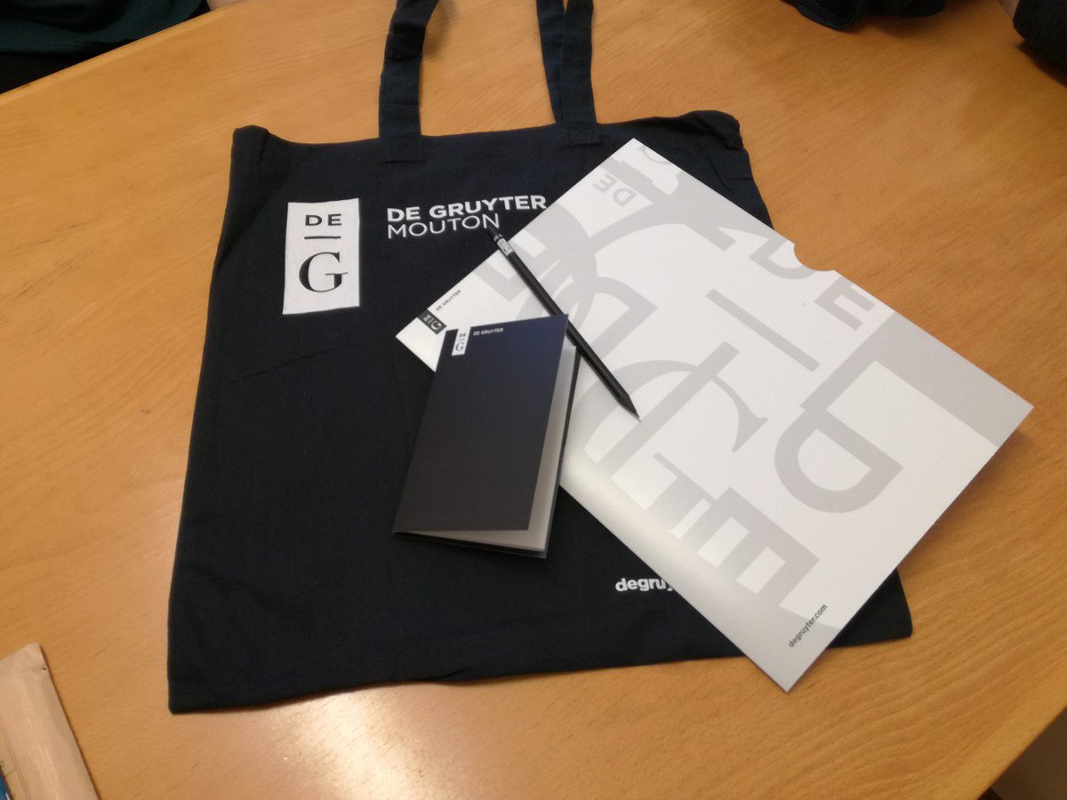 majodominguez13's tweet photo. Vielen Dank an @dg_mouton für die Materialien für das IV. EMLex Colloquium on Lexicography, https://t.co/FQHoyuHQw4, #EMLex, #Portlex https://t.co/eQUXodt8qw