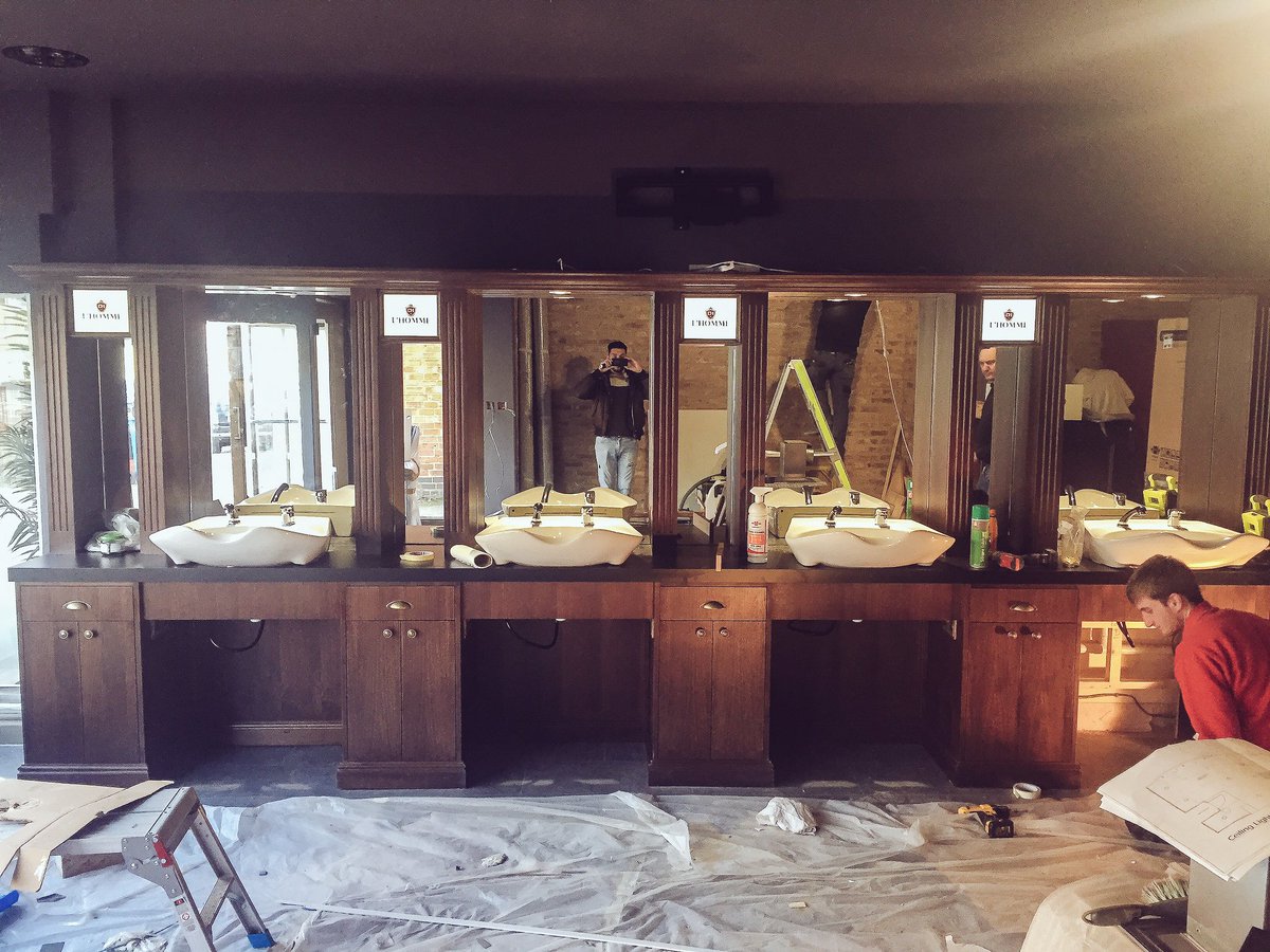 lhommegrooming's tweet photo. Shop is coming along nicely ⚠️

#openingsoon #leicester #stoneygate #lhommegrooming #barbershop #luxury #gentleman https://t.co/8YabrwVz5t