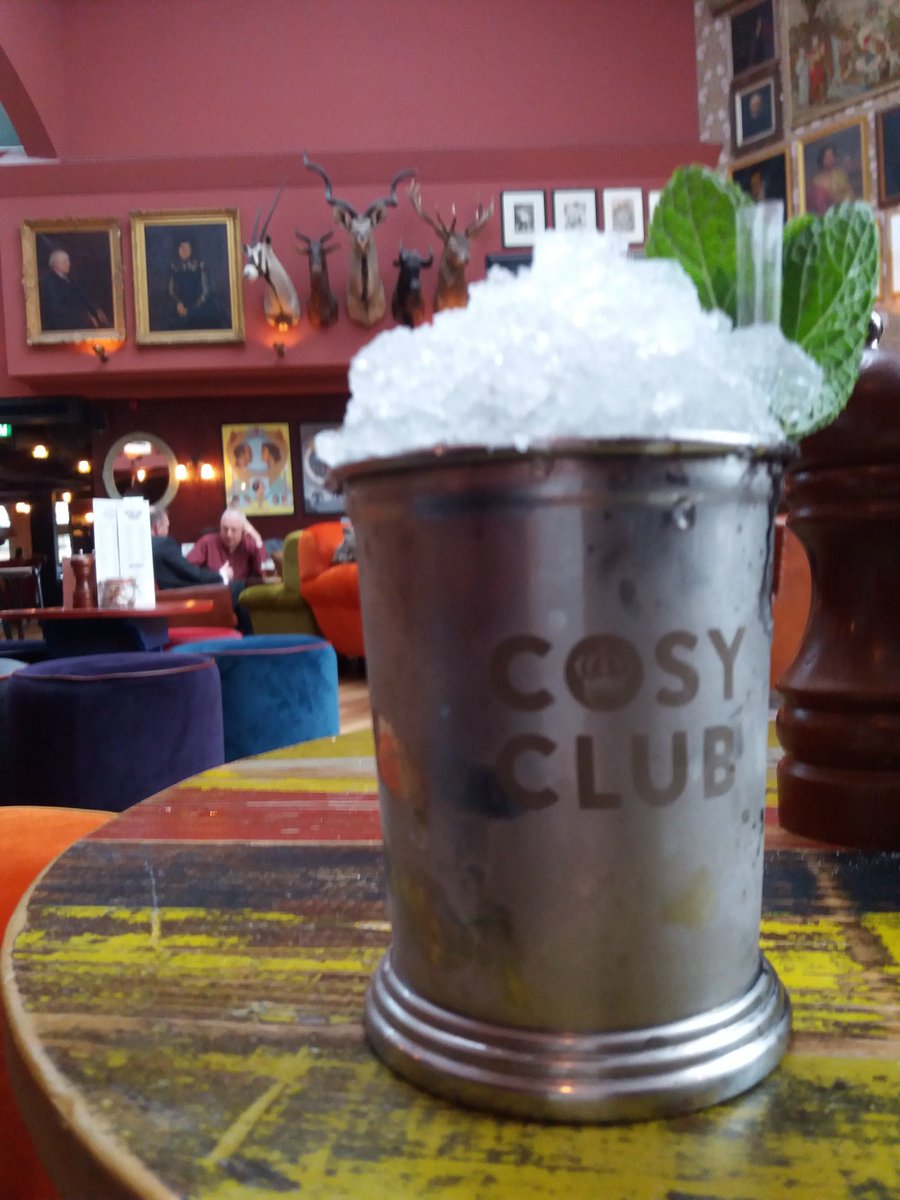 batch181's tweet image. Day in Manchester with @TomMcGovern93 Happy Birthday brah! #cosyclub #streetfood