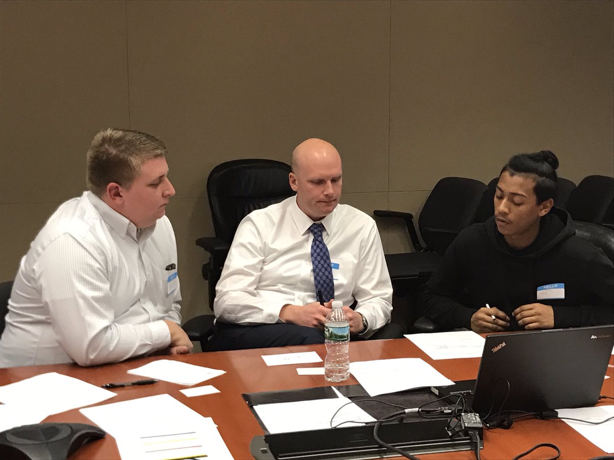 brickert80's tweet image. Terrific first session of @PwC_LLP corporate partnership mentor program with @buildOn!  #pwcgives #pwcvalues