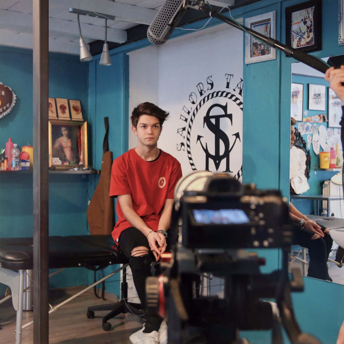 RealAlbericoyes's tweet photo. Ci siete? Ore 15:15 sul canale… una piccola sorpresina! 🤗💞 #MyLife https://t.co/LZs7PFYbhW