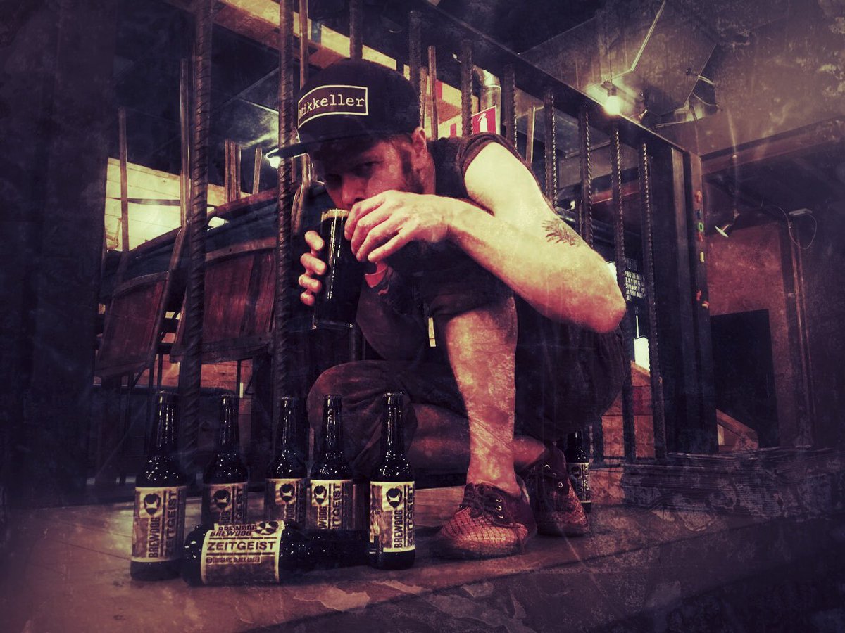 brewdogsoder's tweet image. When your favourite beer is on draft and you just don't want to share @BrewDog #myprecious #zeitgeist