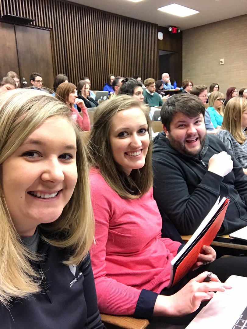 LessingFlynn's tweet photo. Our digital team is learning new @Google tricks to apply to client projects today @DrakeUniversity! #GoogleDrake #MadSkills https://t.co/VCrcJLiEY4