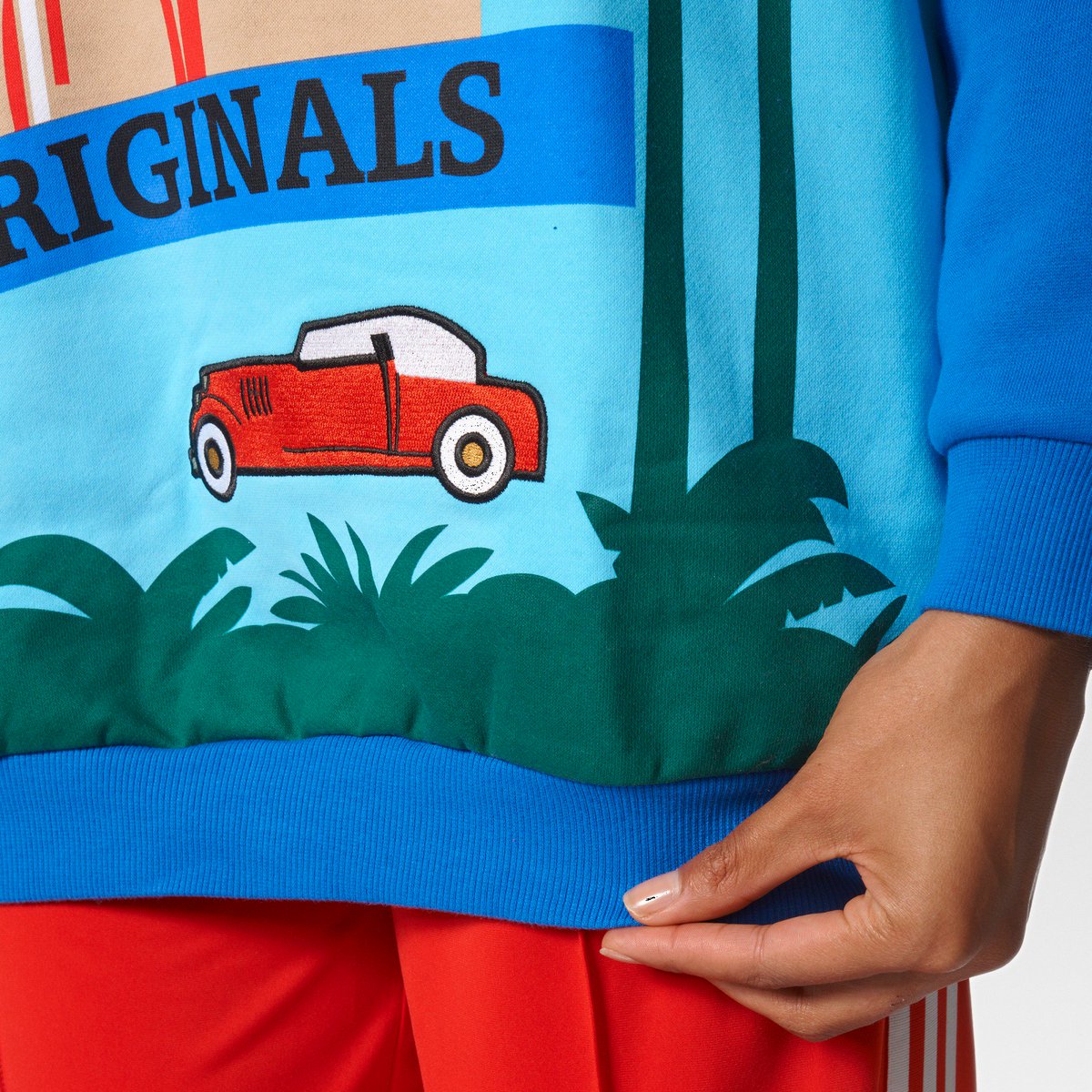 endstreet52's tweet photo. SUDADERAS exclusivas de moda...ADIDAS ORIGINALS https://t.co/mGiTQlBakZ