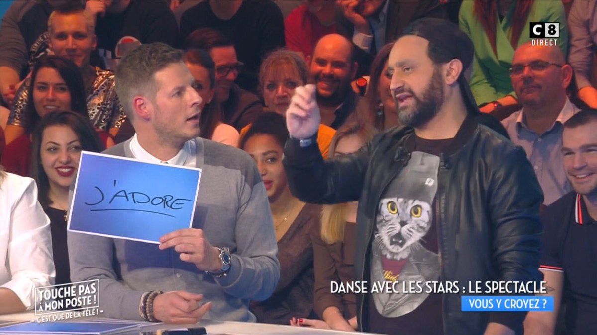 TBT9_W9's tweet photo. "Regardez tous France 2 !! Si vous m'aimez, regardez France 2. Envoyez moi une photo de vous en train de regarder France 2 svp !" #TPMP https://t.co/v5C2NmcUV1