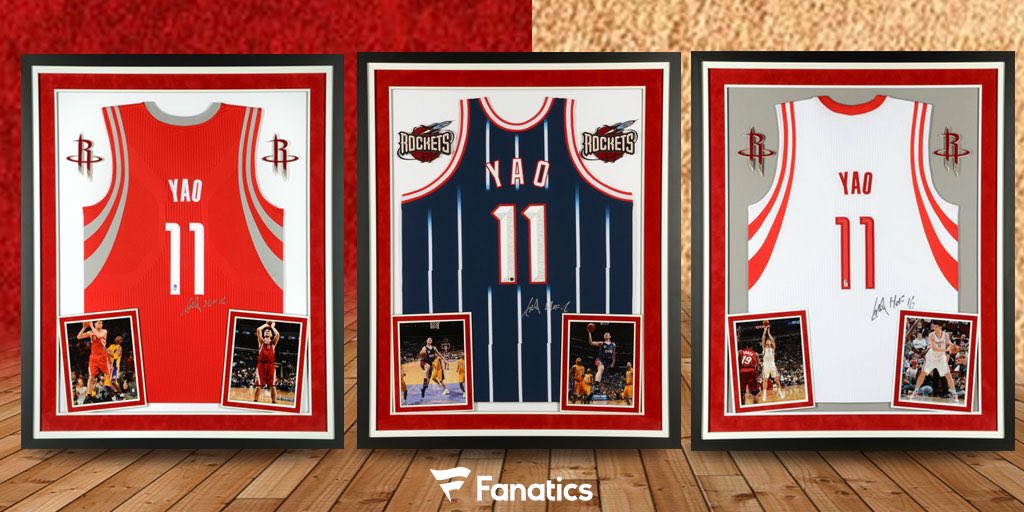 Thank you @HoustonRockets fans for everything! Honored to have my #11 jersey retired today. A Rocket for life. bit.ly/YaoMingRockets…