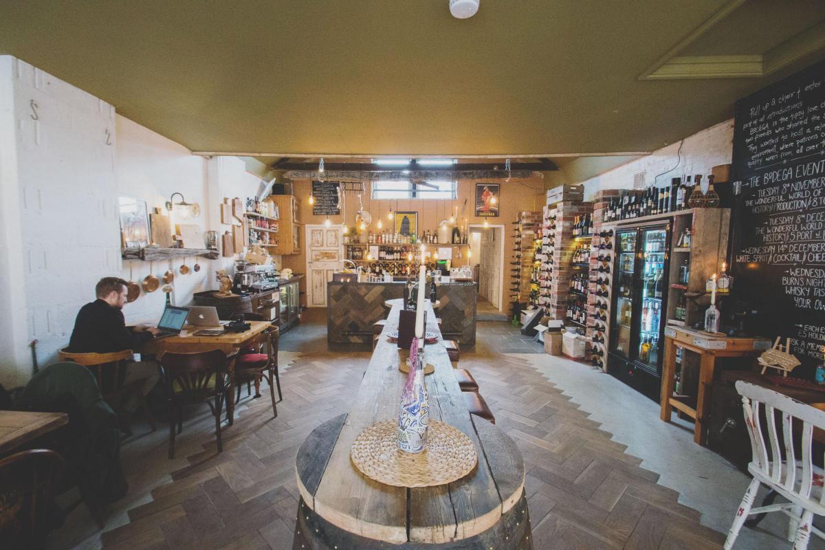 Explore your palate <a href="/BodegaWickLane/">Bodega</a> this weekend. Well stocked bar, tasty deli, fab reviews, will you ever leave?!  ow.ly/mHH3308iiCx