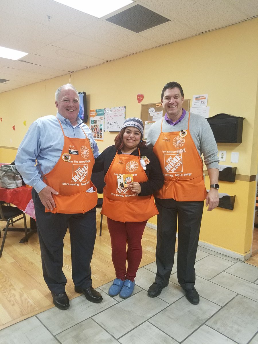 mxg907's tweet photo. #ProCashierAnaCustomerServiceRecognition@JohnRolison@AllisonPepin1@BillShuell@HDUpper8550@CrystalBurnett https://t.co/eldZOfKV5u