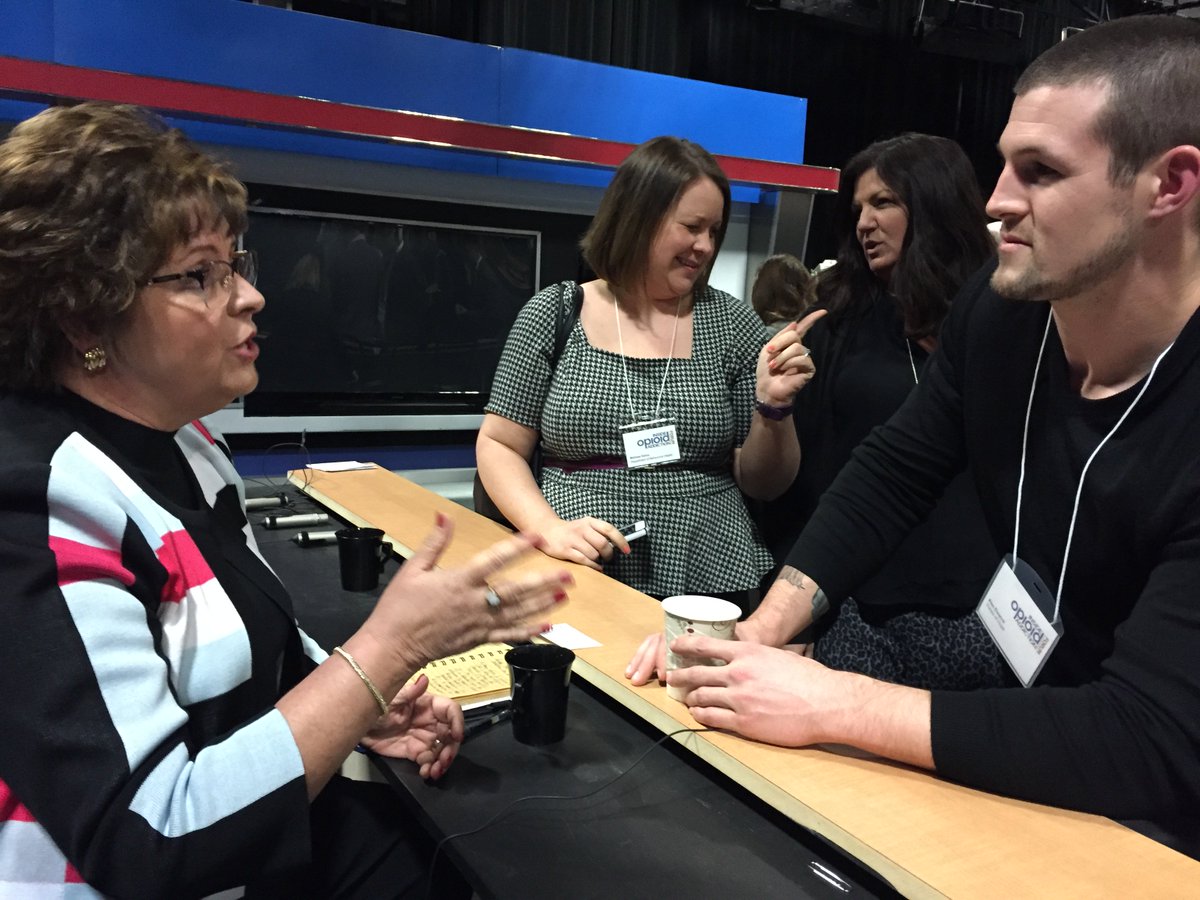 VoicesOfHopeLex's tweet photo. Alex &amp; Nancy Hale, Pres./CEO of @uniteky discuss recovery resources in the Bluegrass last night at the KET Opioid Addiction Forum. #Recovery https://t.co/HWqdzGwadT
