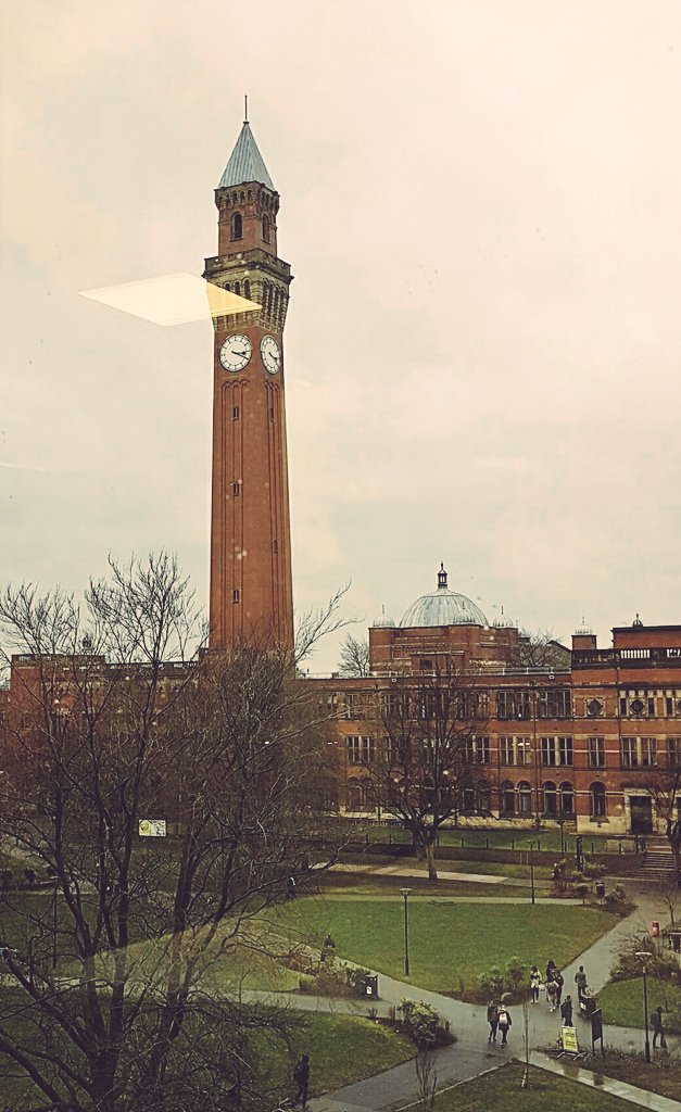 EmmaLouGale's tweet photo. Such an aesthetically pleasing view from the library! #notgettingworkdone #UoB #finalyear https://t.co/Pj41CCGMxK