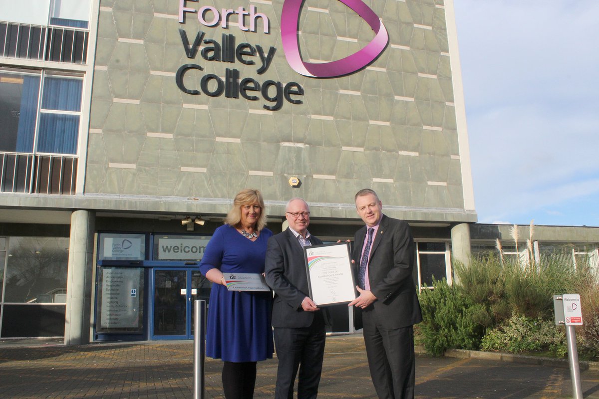 DofEScotland's tweet photo. Delighted to announce @FVCollege as our latest #DofE Licensed Organisation! College students can now start/complete DofE #IAmDofE https://t.co/QAxMiXwEfg