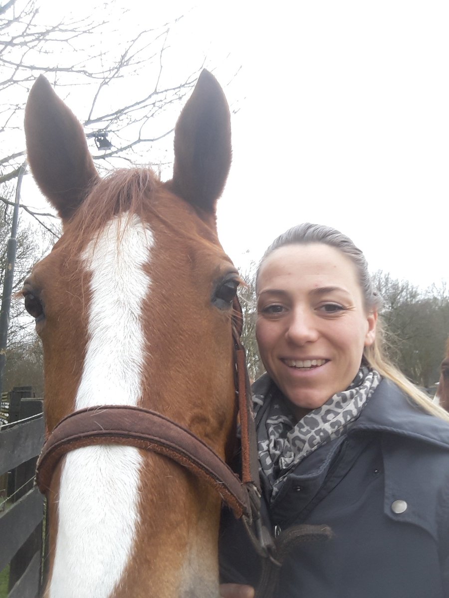 DBulatoff's tweet photo. Dit is Charlie, mijn coach collega van vandaag :-) 

Samen mochten we aan de slag met een coachvraag die anders is..
https://t.co/K8atu6D8tQ https://t.co/G16zyXbPpX
