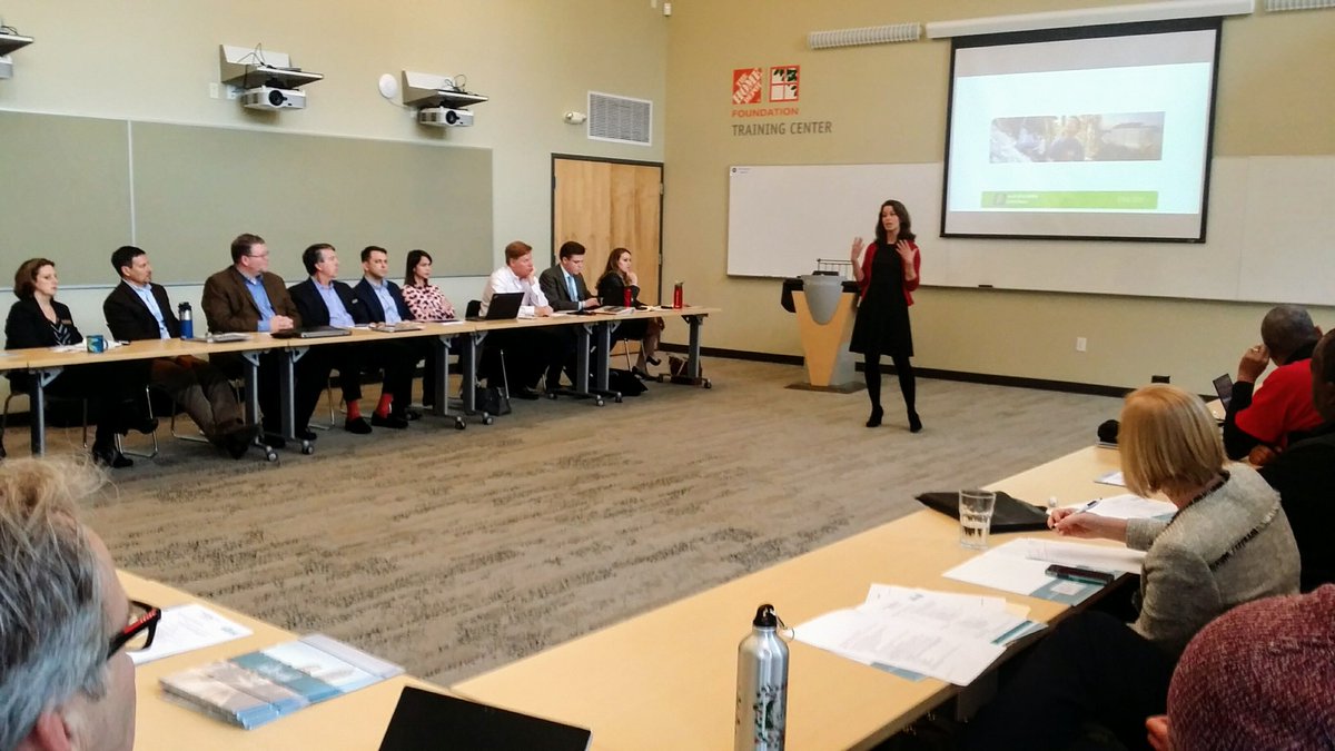 ATLResilience's tweet photo. Thanks @EmoryGreen for talking #sustainability @SouthfaceEnergy @ATLResilience #ResilientATL https://t.co/lE7MrzeZBq