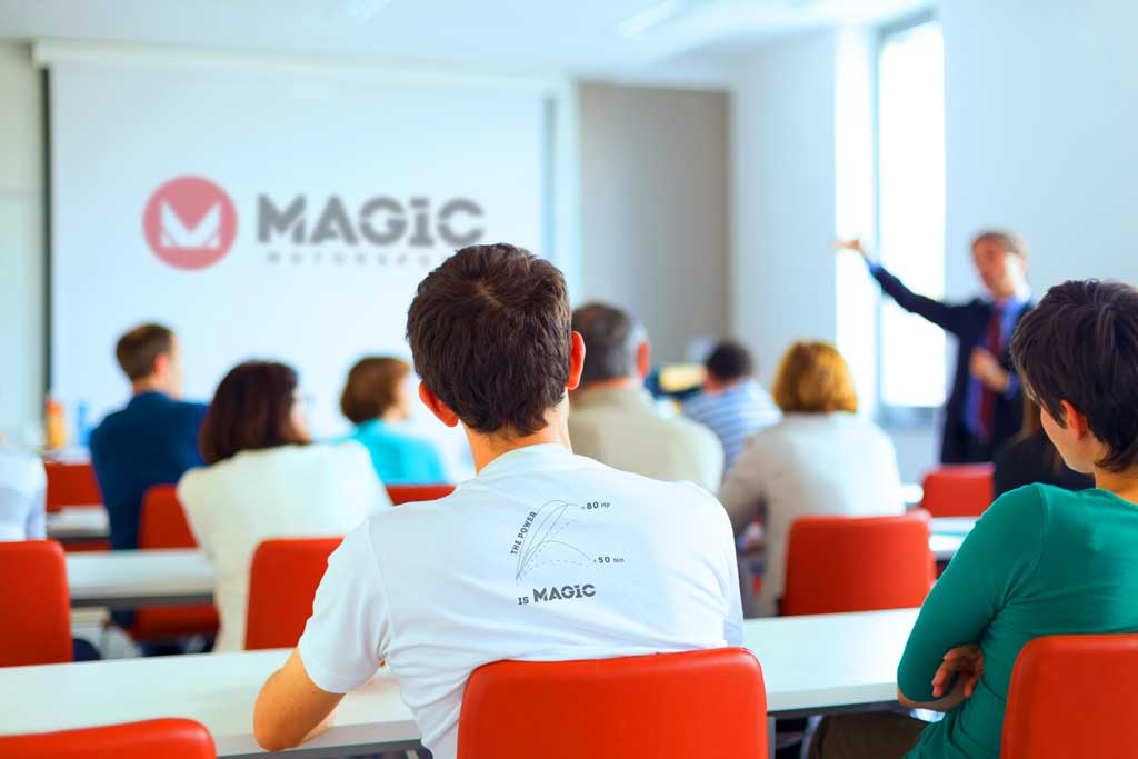 magicmotorsport's tweet photo. Il Team MMS presenterà la linea di prodotti #MAGPro2 e #MBE il 16 Febbraio a Casavatore (NA) https://t.co/pF7QJTHzRd #magicmotorsport https://t.co/AacLRnBltc