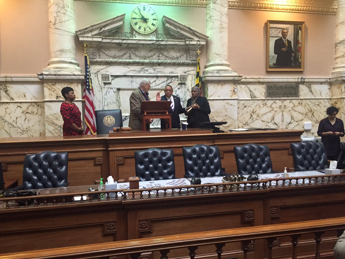 CurtAnderson43's tweet photo. New delegate Ali sworn in https://t.co/jYEhWZFLpj