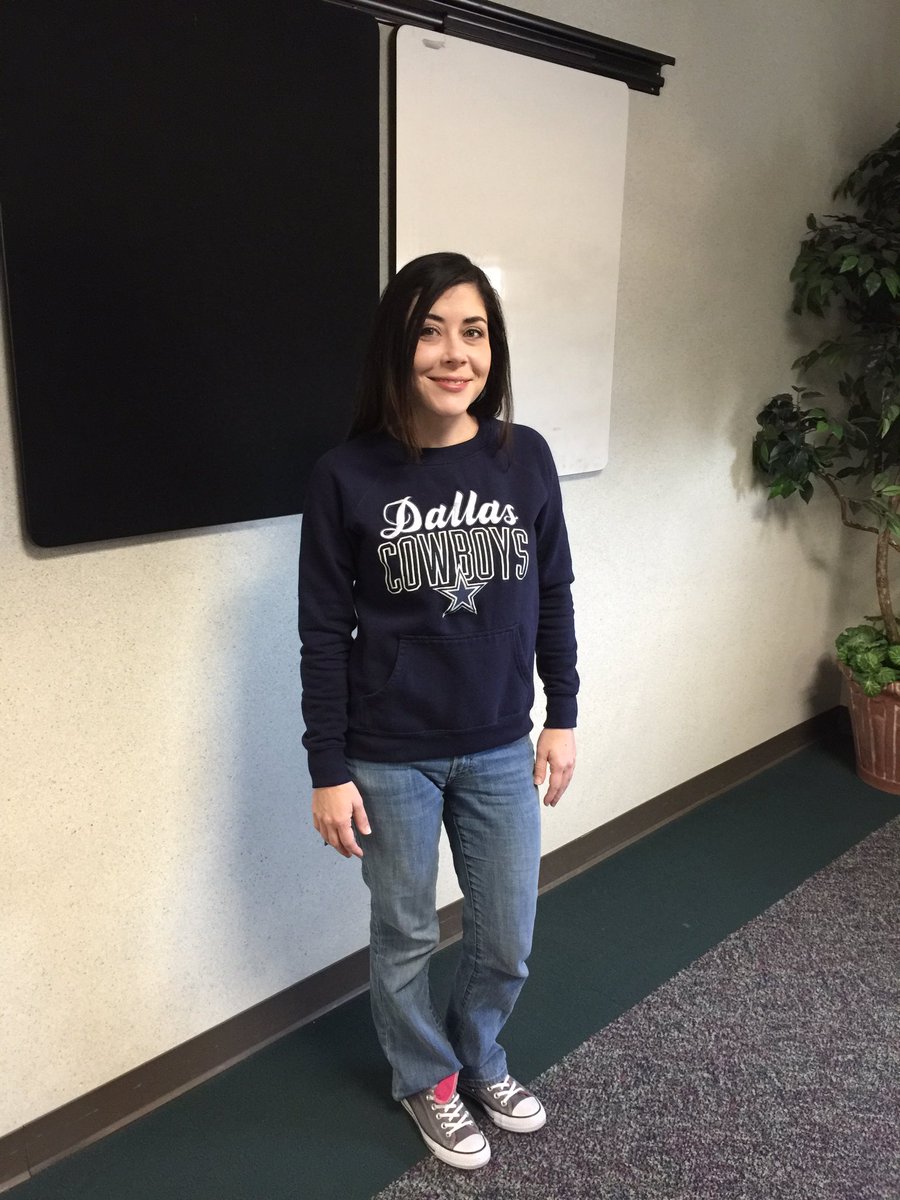 DuaneHuff1's tweet photo. Way to represent Selena and Missy! #Blitz2020 #LifeAtAtt #reppinnorman https://t.co/JCljJoUWAy
