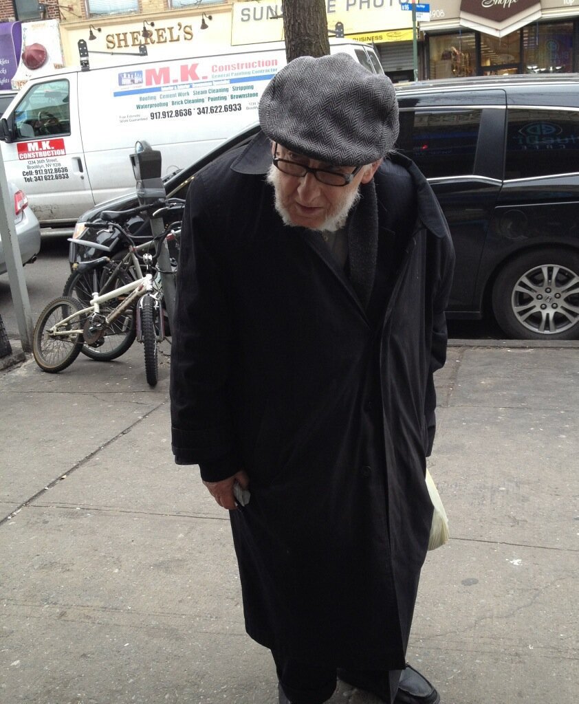 intsarnteneis's tweet photo. @Thebobover @YiddishFeed @hasidic1
בד״א איר וויונט אפשר אין גן עדן @MrBoroPark
בד״א איר וויונט אפשר אין גן עדן? https://t.co/tHiyeLr1Z2