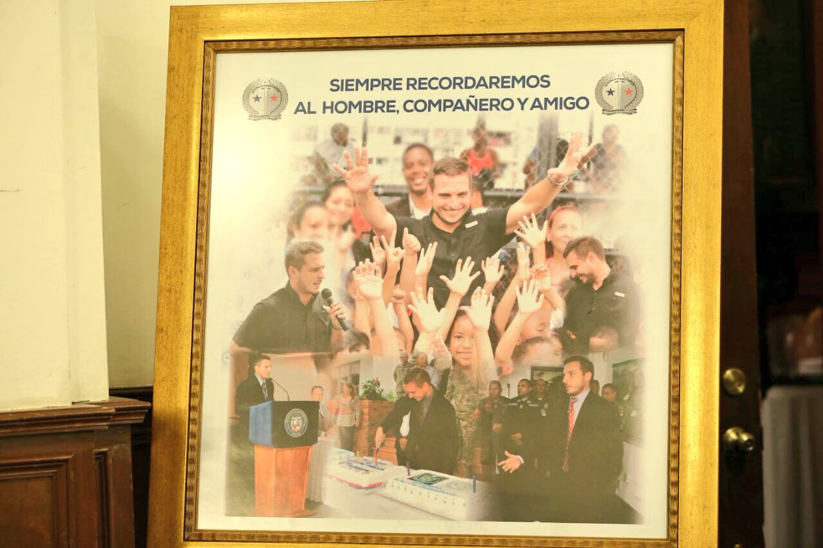 Emilio Royo fue un joven profesional con vocación de servicio público; llegó a ocupar el cargo de Viceministro encargado de Seguridad.