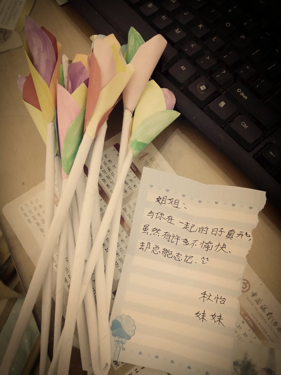fxkray's tweet photo. miss u https://t.co/bBCn4GXIEE