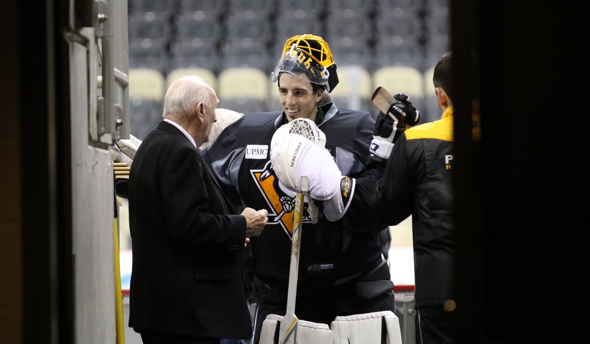 penguins's tweet image. A little goalie chat. 🥅