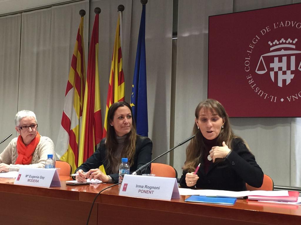 JCasajoana's tweet photo. Mediació I menors. ICAB més de 150 assistents.@tcambra @blancabarredo @MariaEugeniaGay @CPanchon @PilarTintore https://t.co/BWgVwAdsyJ
