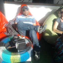 Come hangout with me on #BIGOLIVE. web.live.bigo.sg/2185950180_148…