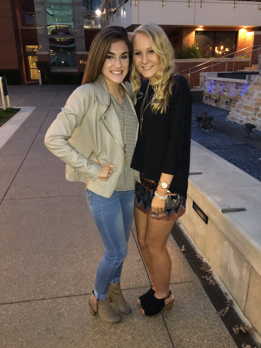 brookebowling11's tweet photo. Happy birthday ollie!!! 💗💗Ily and I hope you have the best day!! Miss nutrition :/ https://t.co/KaJgxx321Q