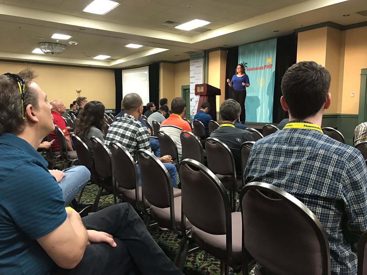 faranasauras's tweet image. Irresistible APIs #SunPHP17 #SunshinePHP @SunShinePHP 🐘