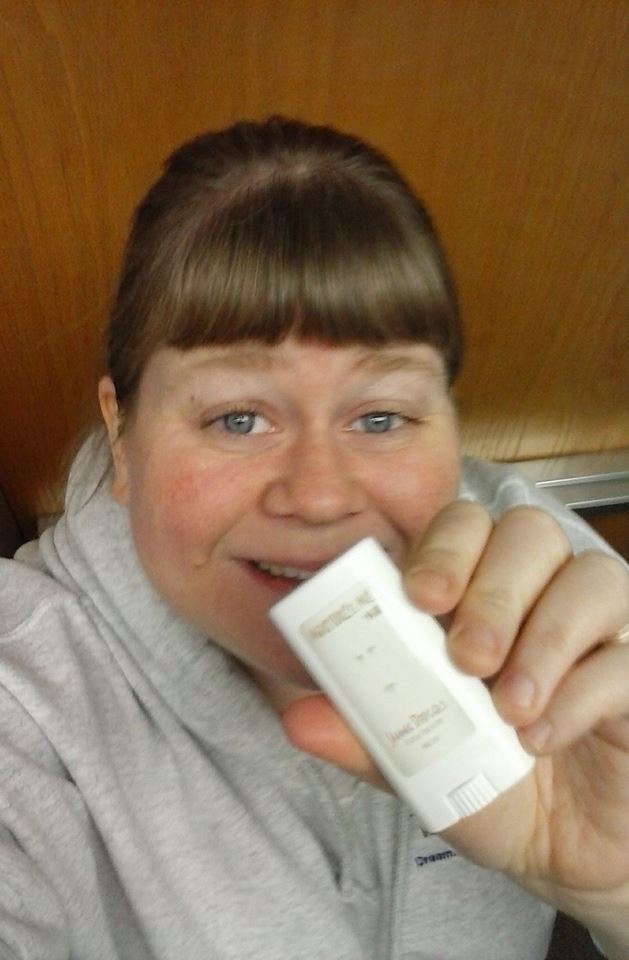 SugarySweetVint's tweet photo. It's #Balmie Friday at #BlueBoxBalm β€οΈ Me w/Star Crystal, Kathleen w/Scientist & @acreasy1 w/Moisturize Me Mini #DoctorWho #LipBalm #Lotion https://t.co/QytCFv7K3E