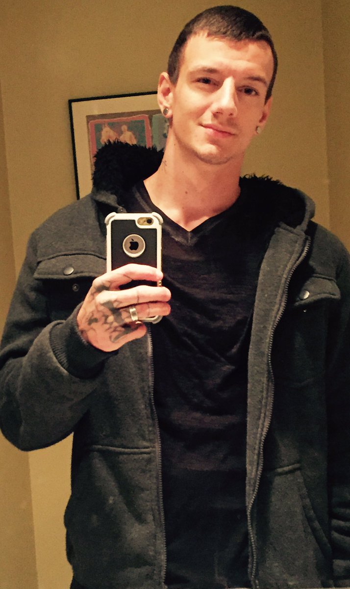 Brad Davis (@braddavisxxx) on Twitter photo 