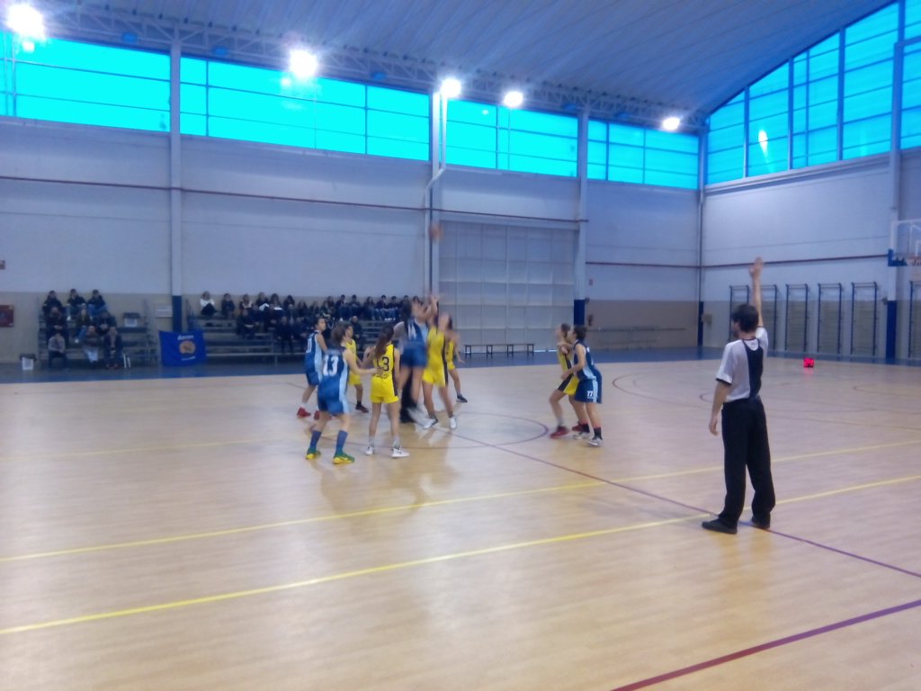 Comienza el partido!! Contra nuestras amigas de <a href="/clubadeba/">🏀✶ ℂ𝕃𝕌𝔹 𝔸𝔻𝔼𝔹𝔸 ✶🏀</a> !! Suerte a todas!