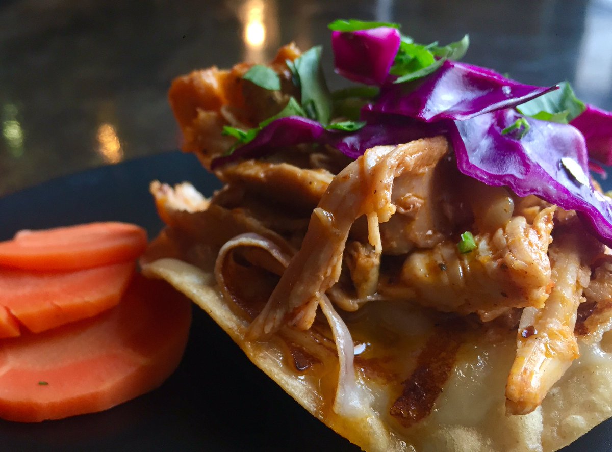 TresCarnales's tweet photo. Tornados- Crisp corn tortillas smothered in #FriedCheese, marinated and slow roasted #FarmFreshChicken,red cabbage & cilantro.
#yeglunch https://t.co/E0STLmBbzj