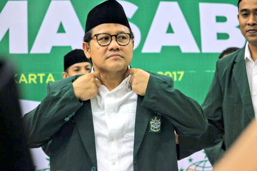 heru_wido2's tweet photo. Terimakasih Ketum PKB @cakiminpkb sudah membuka dan beri arahan Mukernas Gemasaba. Semoga selalu diberi kesehatan https://t.co/SbiVxlKMJ1