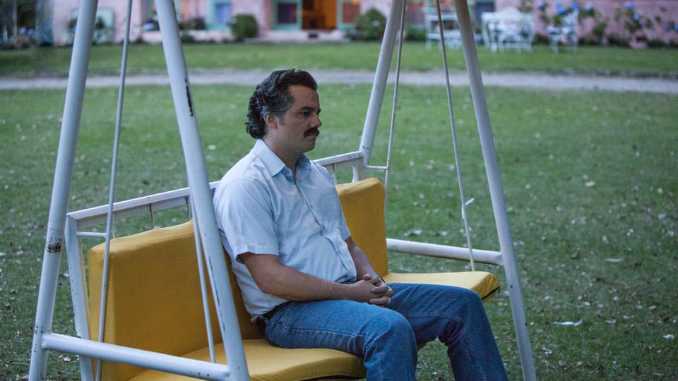 lavecinarubia's tweet photo. Cuando estás esperando a que tu móvil se encienda porque se ha quedado sin batería.
#mebajodelavida #hijoeguapi #plataplomoopelazo https://t.co/lntqsFkoYO
