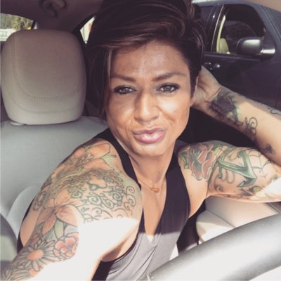 jennschmidt6's tweet photo. Muah #friday #lovelife #sexyinkedgirls #musclesandink #NewProfilePic https://t.co/ahNyMv7saZ