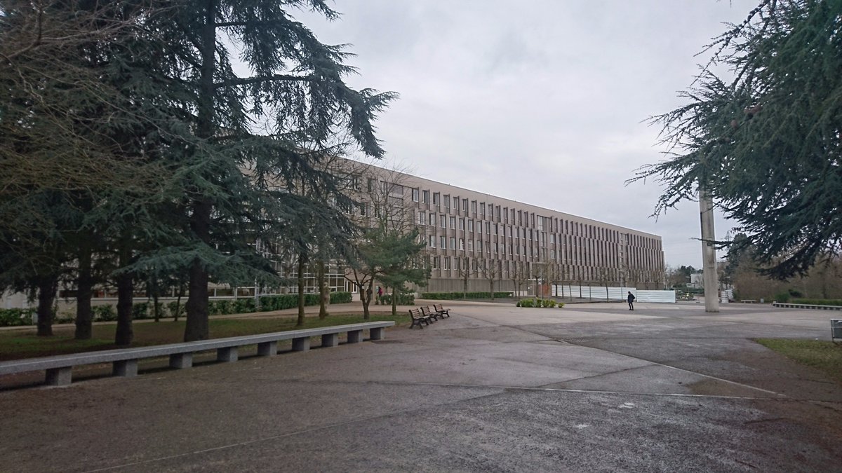 DESO_Paris's tweet photo. Team @DESO_Paris en visite sur son chantier de réhabilitation et extension du Lycée R.Doisneau à Corbeil ! avec @tn_architectes  #teamarchi https://t.co/9DuIbD9zrR