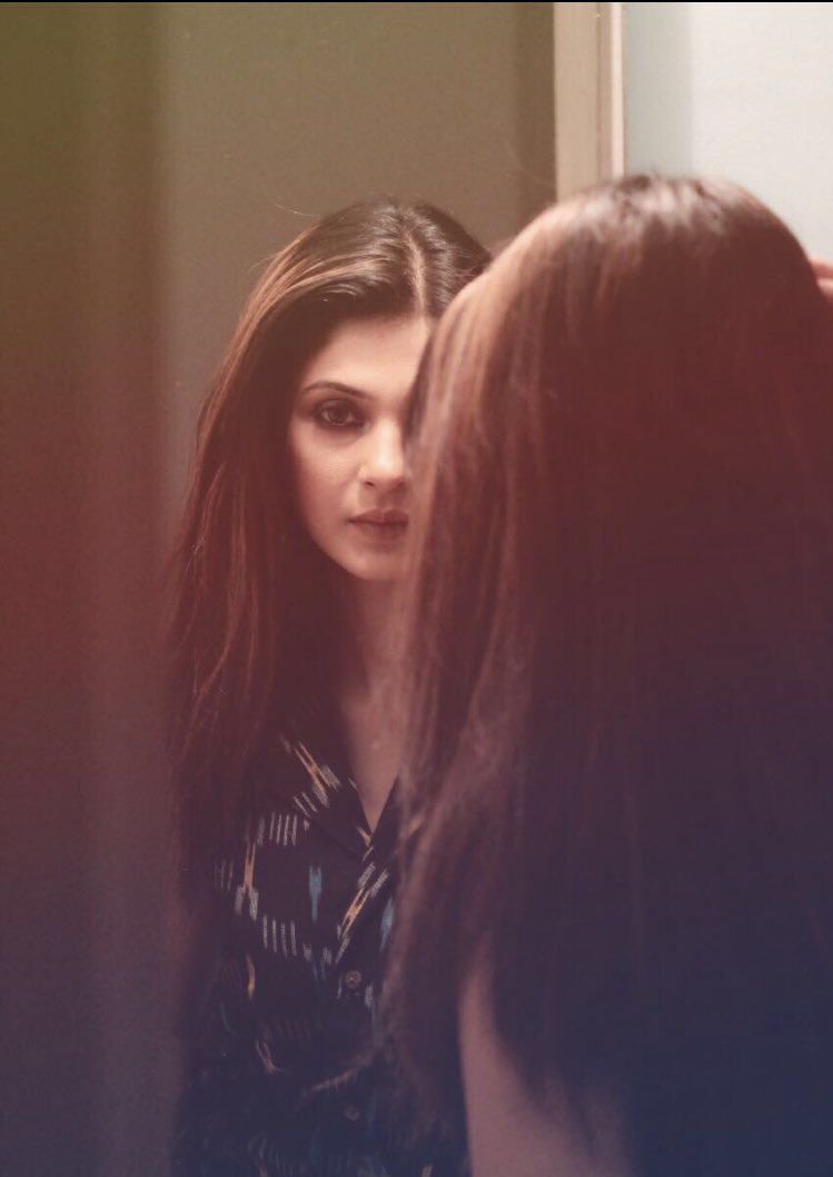 Image result for jennifer winget mirror