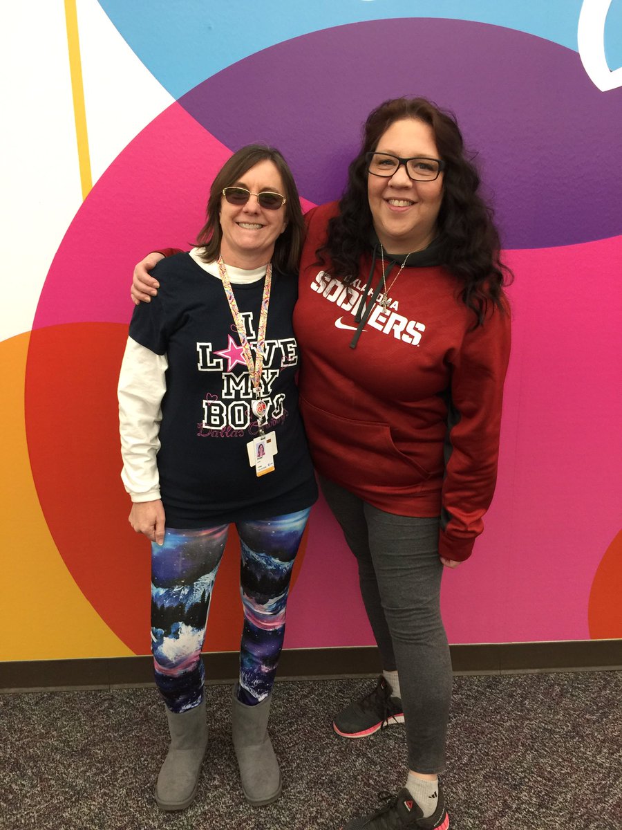 1Stormin1Norman's tweet photo. Thank you Penny Ware and Therese Dryden sporting that positivity with your gameday gear! #Blitz2020 #LifeAtAtt https://t.co/Oe3BBCKyEi