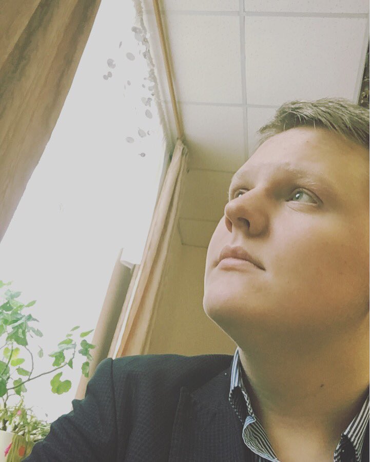 andriybelinskyi's tweet photo. Надежда и вера в бушующие дни, когда педагог физики не будет выносить тебе мозг!!! #andrew_belinskiy_official #dreams #hope #brainboom https://t.co/mzbnaAJRSS
