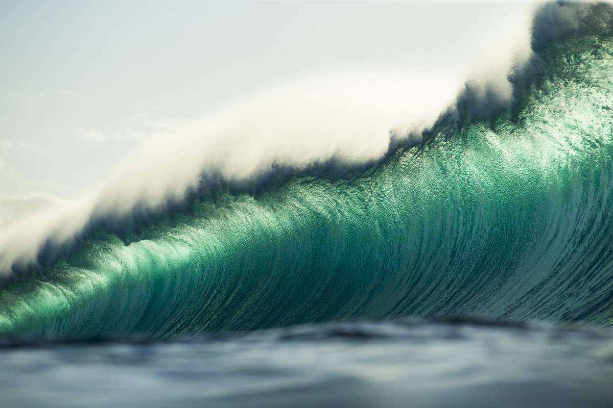 Day 2 of the 2017 #VolcomPipePro is on!

Watch it live: srfer.co/VPP_live