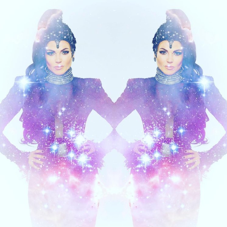 Not much longer now my #EvilRegals….only about 1 month to go! #OnceUponATime #March5