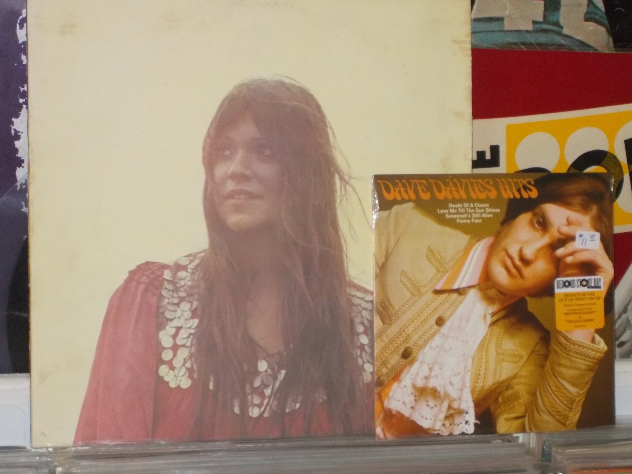 Happy Birthday to Melanie & Dave Davies (Kinks) 