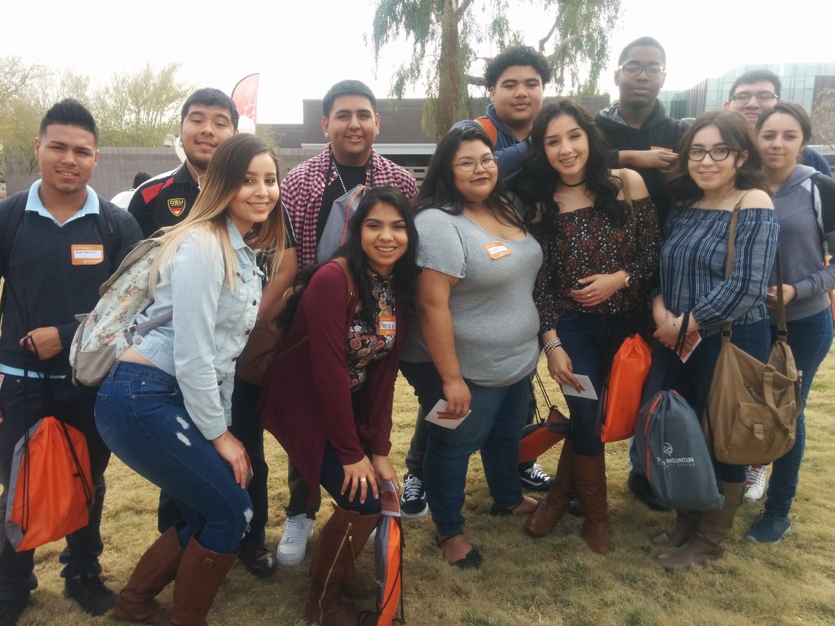 marquesclan's tweet photo. #smcccougarday https://t.co/Nt33kQY1gy