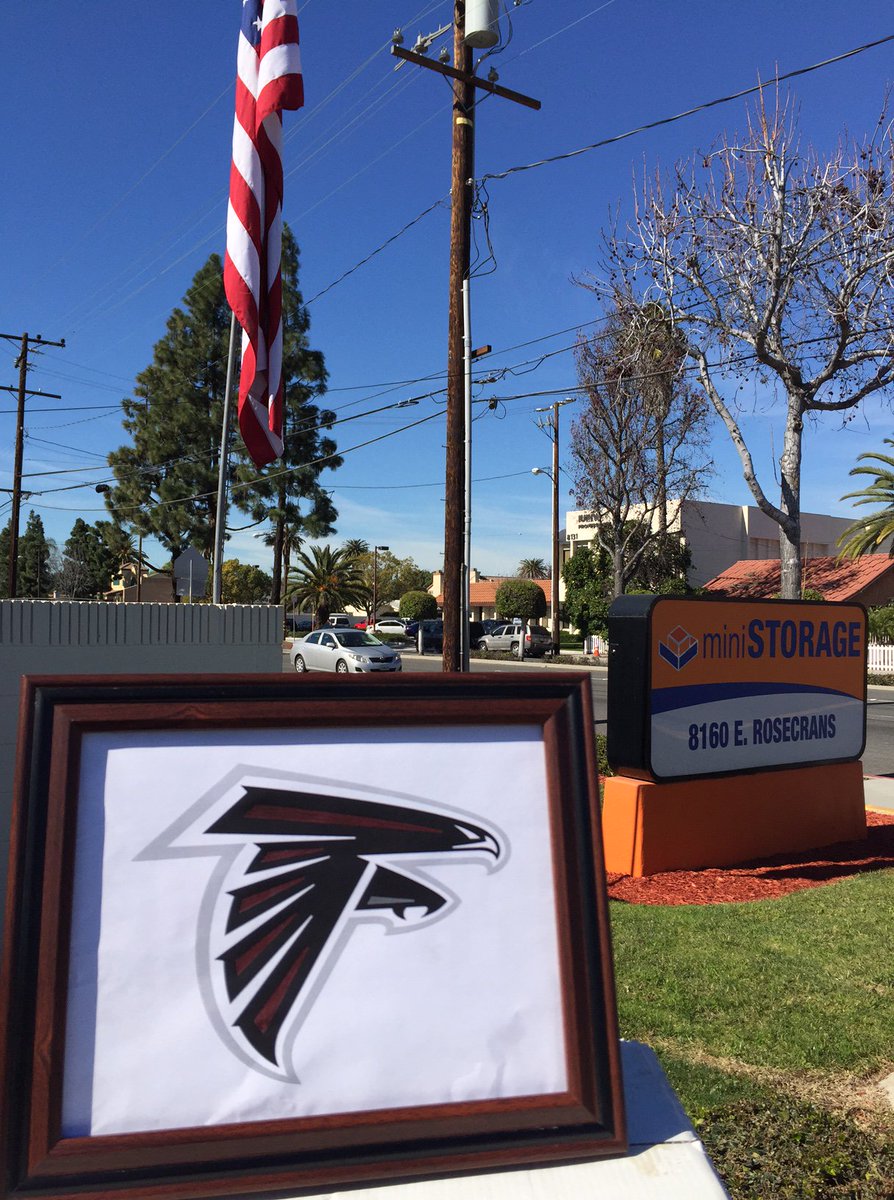 MiniStorage_PS's tweet image. #Superbowl Sunday is almost here! Can you guess who we're rooting for?! @AtlantaFalcons